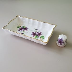 Canadian Superior Fine Bone China Dish & Thimble